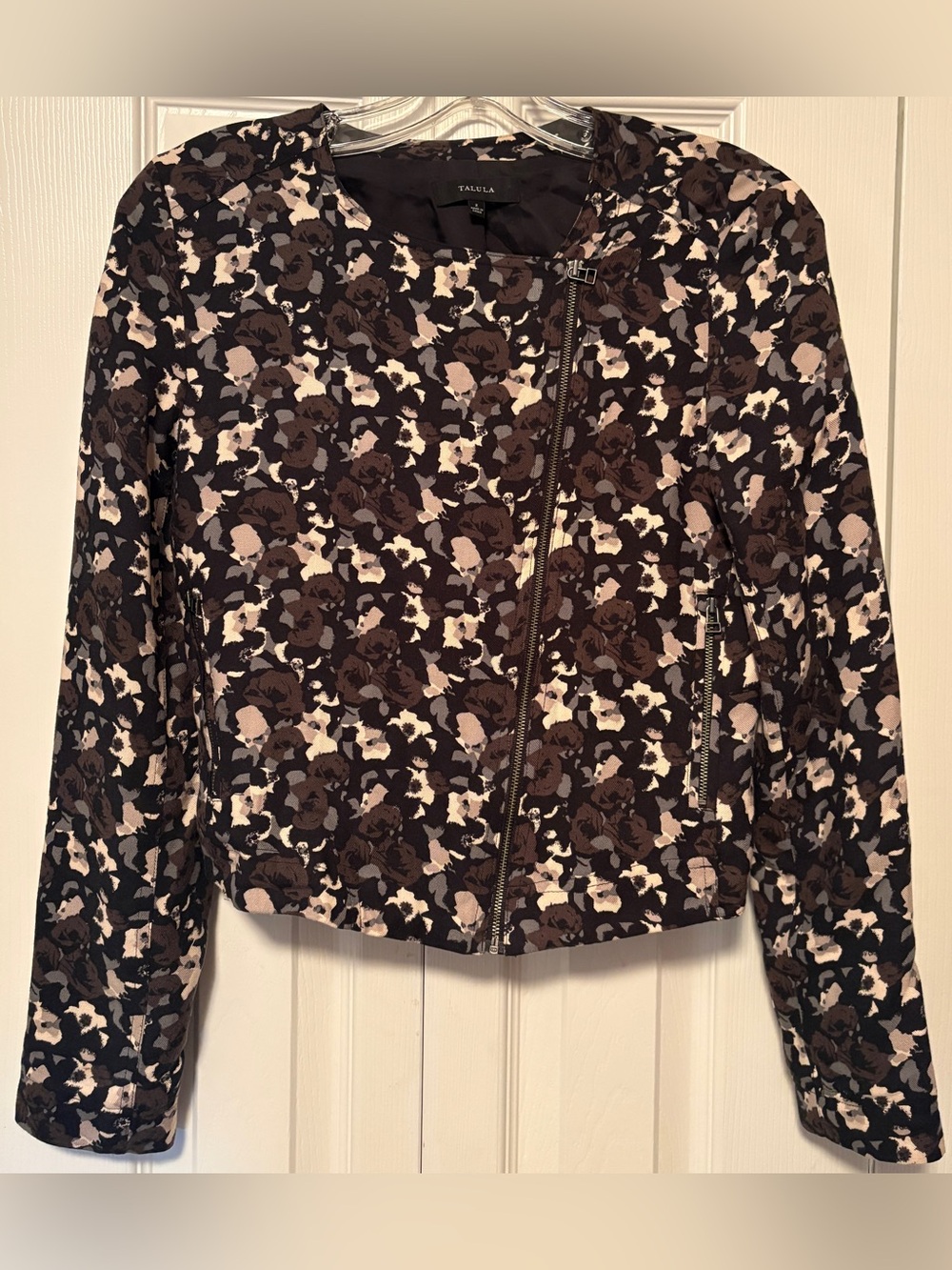 Aritzia Talula Omotesando Cropped Floral Moto Jacket Size 2